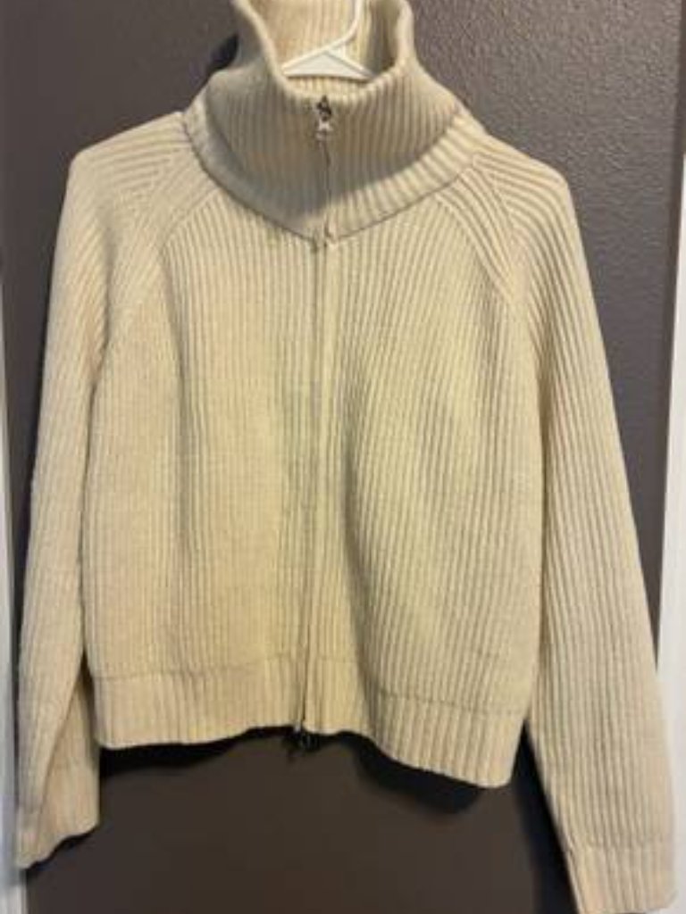 Lewkin Cream Zip Up Girl Sweater Size S — image 3 of 4